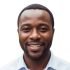 jeune homme camerounaise 35-45 ans, sourire naturel